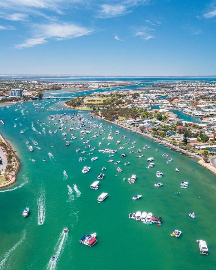 The Hutt On Mandurah Marina Apartment Exterior photo